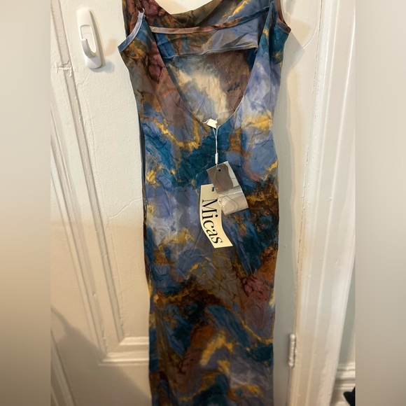 Micas Midi Abstract Dress with Cowl Neck - Picture 5 of 6